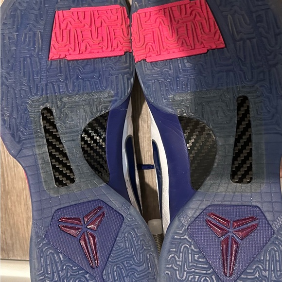 Kay Yow Breast Cancer Kobe size 10 - Picture 7 of 7